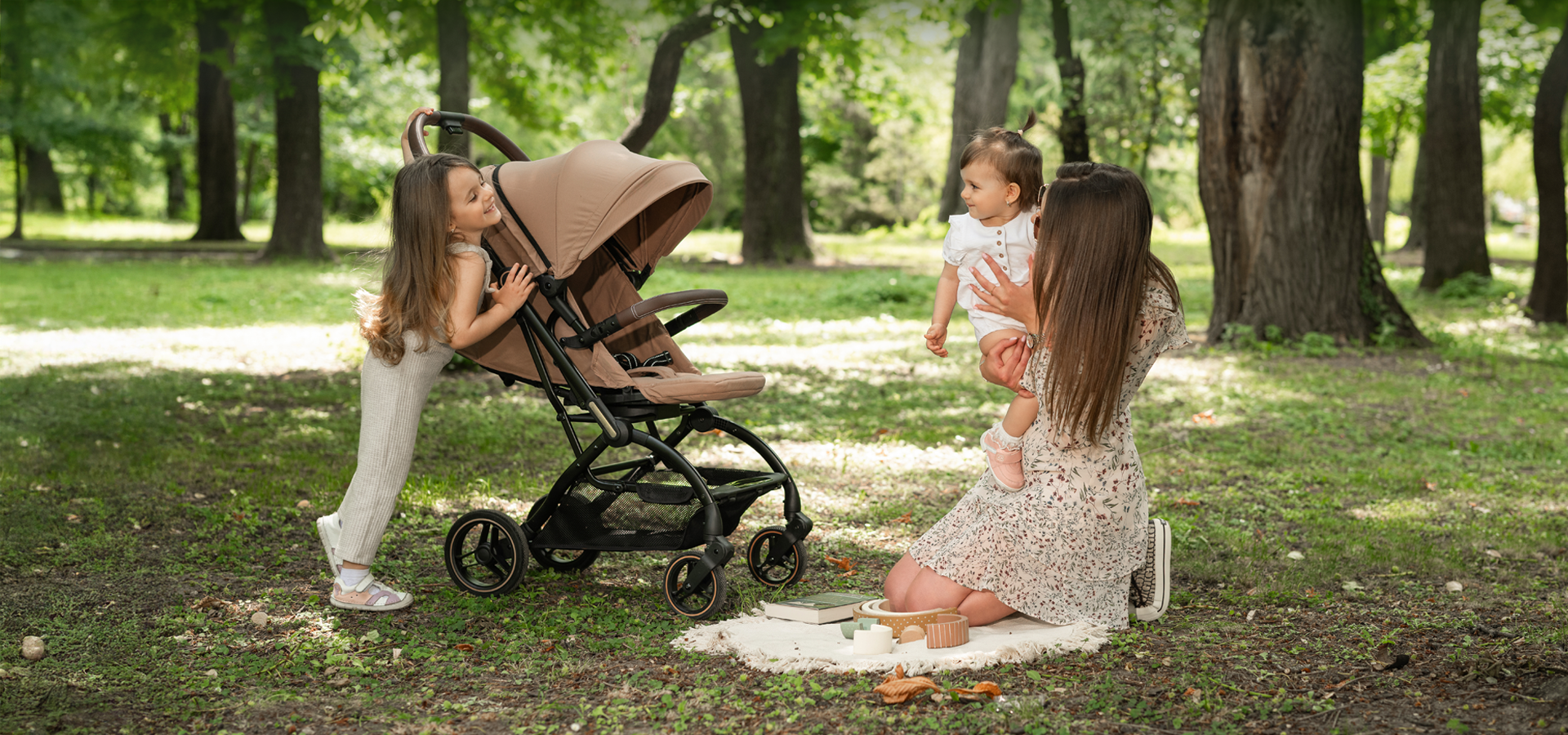 Picture of Baby stroller MAKAYA with rotation 360