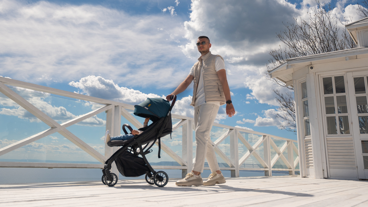 Picture of Baby Stroller MINORI with automatic folding system