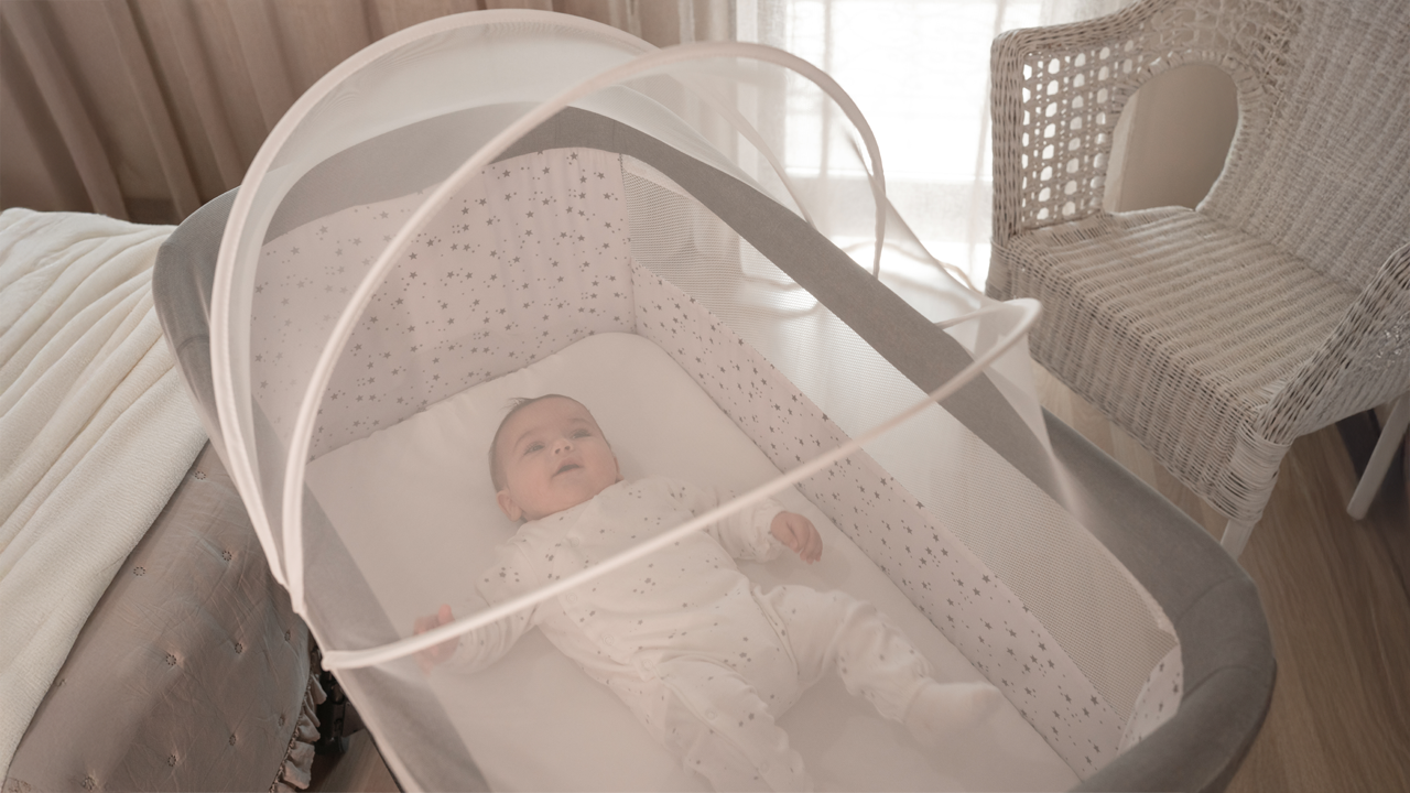 Imagen de Mini cuna LAYLA 2in1 con barrera abatible
