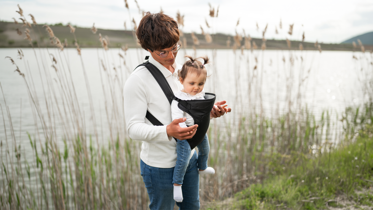 Picture of Baby carrier BETWEEN